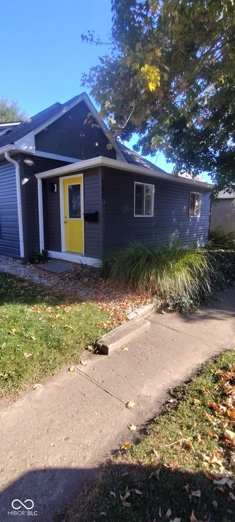 1867 Singleton Street Indianapolis IN 46203