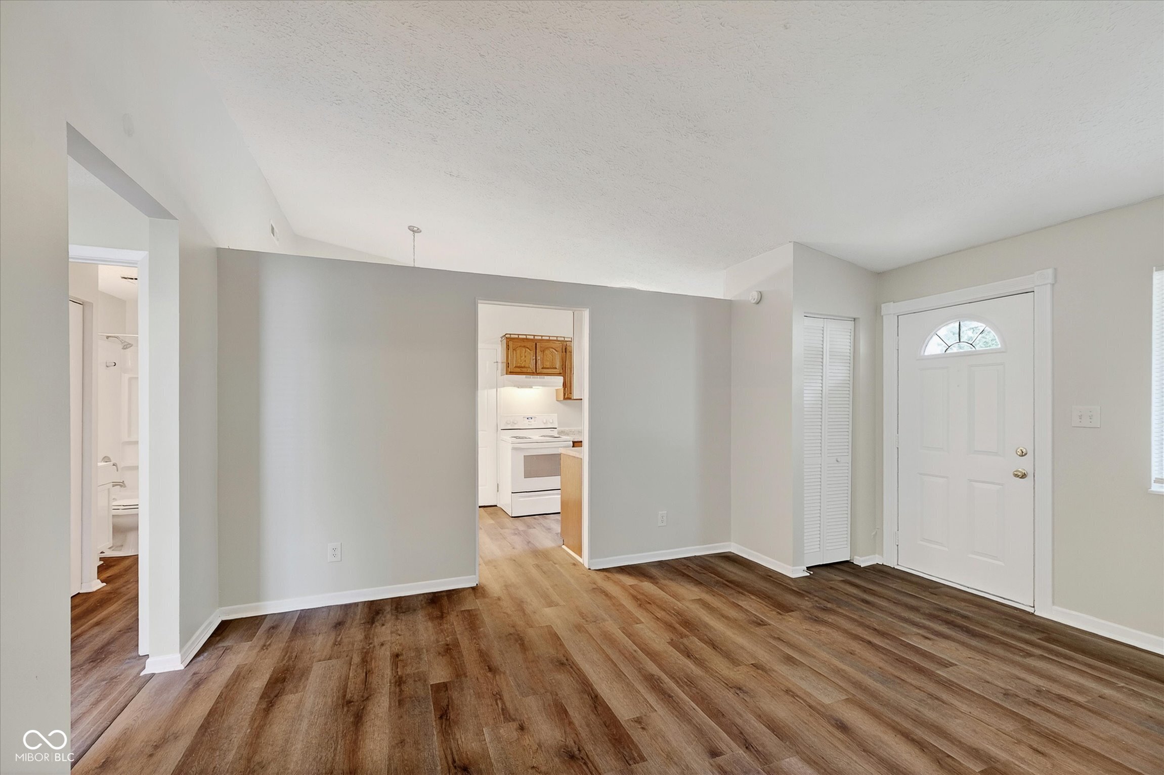 5429 Pecos Court