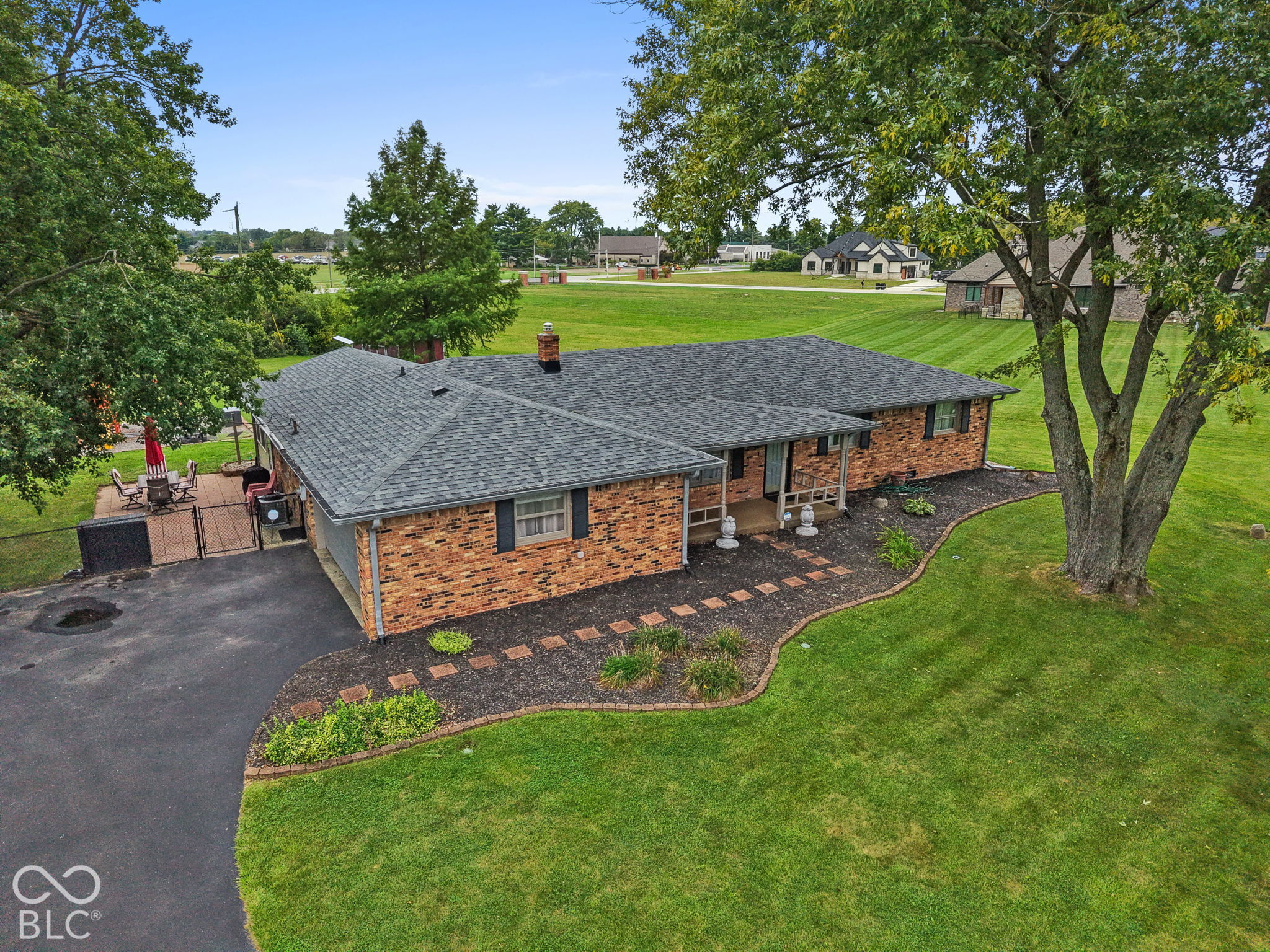 6349 W Buckskin Court