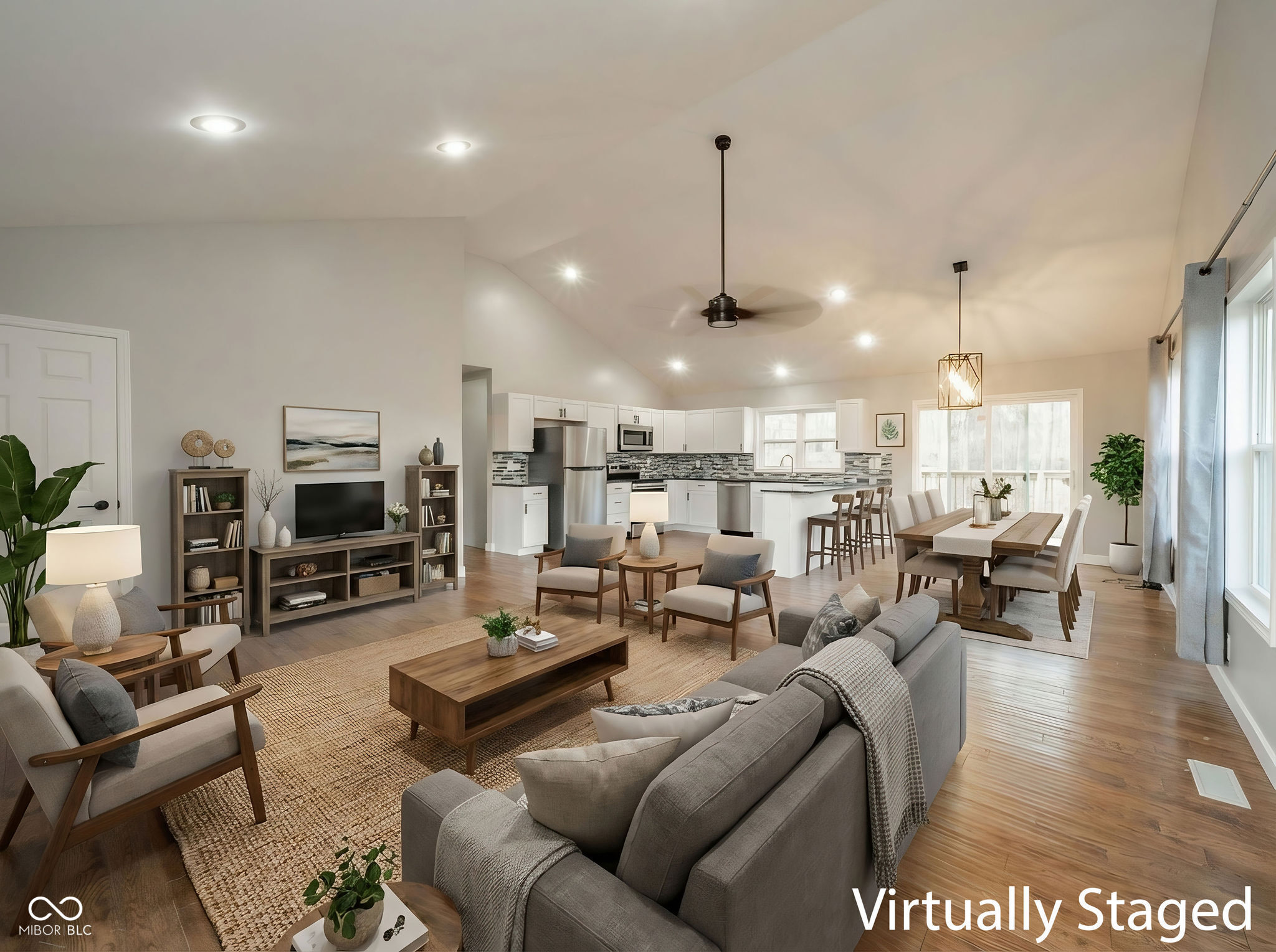 4313 N Hartstrait Road