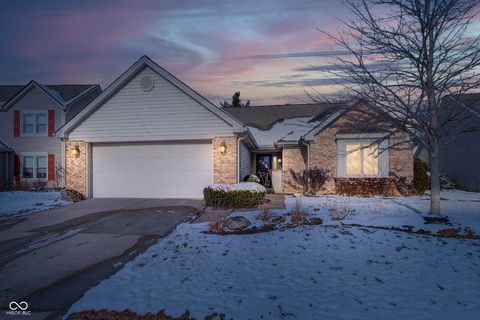 Photo of 2044 Suda Drive, Indianapolis, IN 46280 (MLS # 22075980)