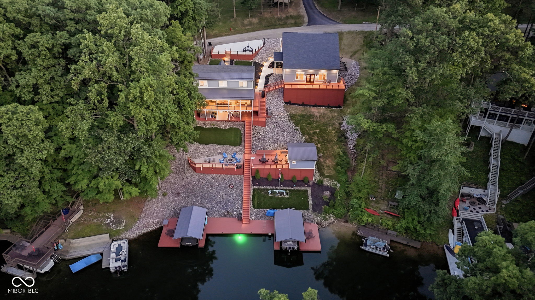 7573 Hummingbird Drive