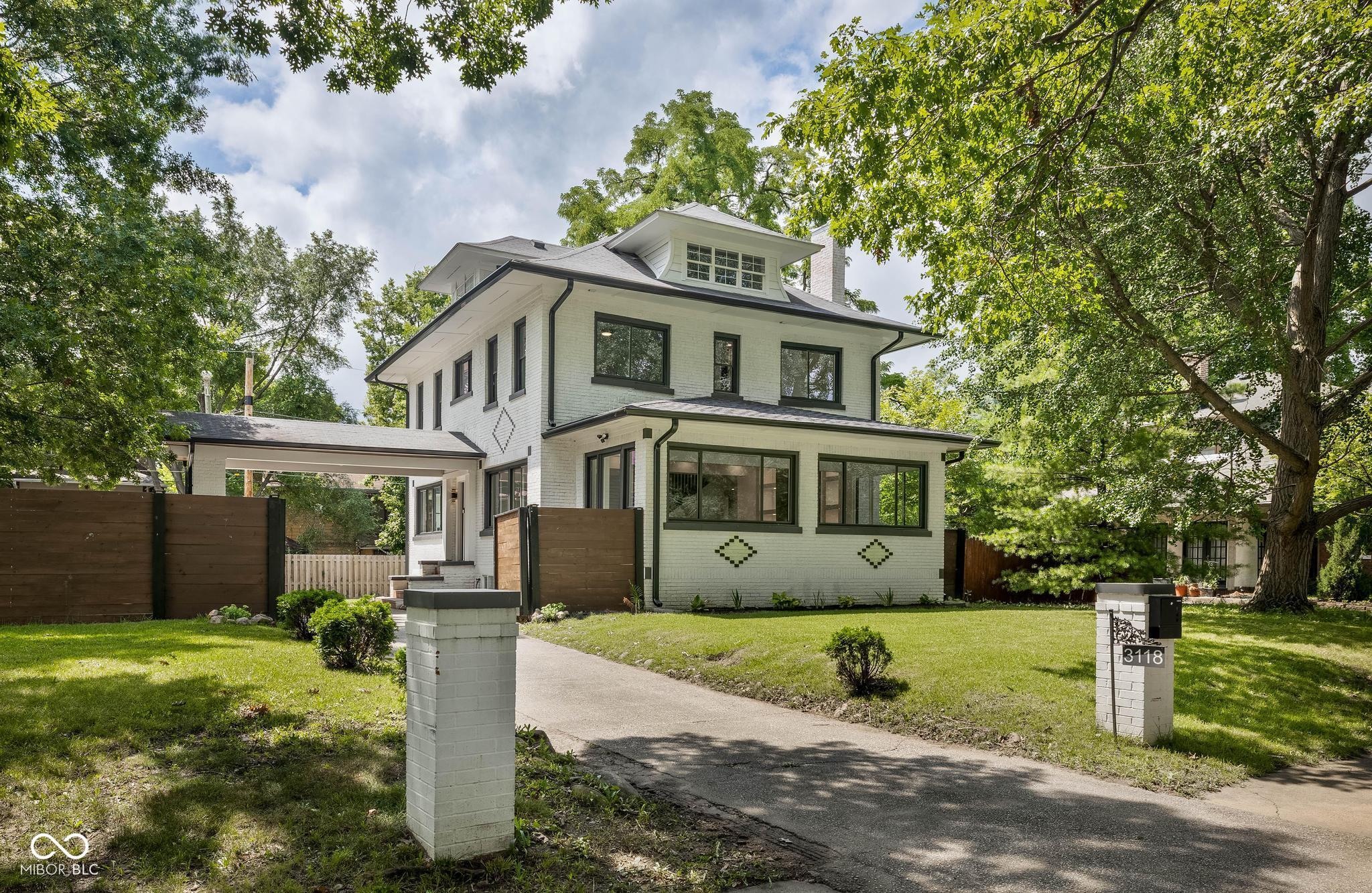 3118 E Fall Creek Parkway North Drive