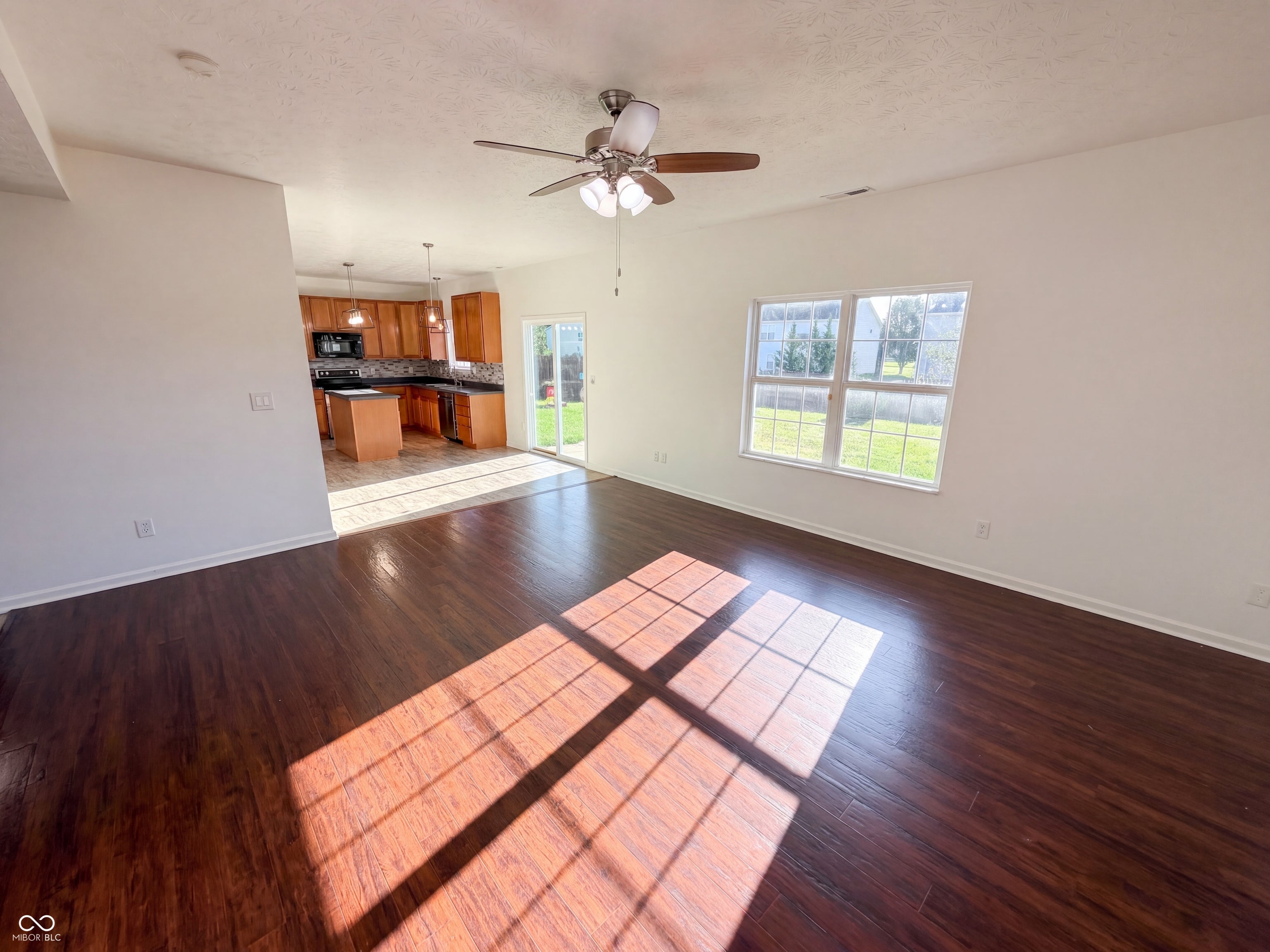 2899 Armaugh Drive