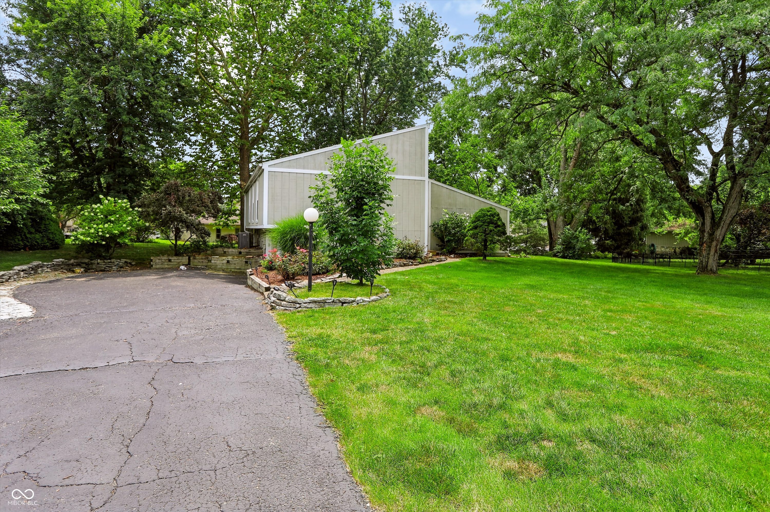 5830 Elderberry Road