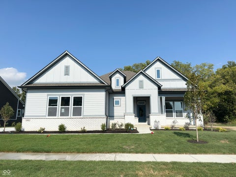 Photo of 19601 Wood Farm Place, Westfield, IN 46074 (MLS # 22107711)