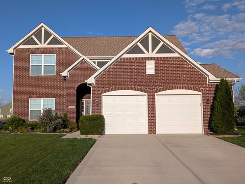 Photo of 6179 N Cedarwood Drive, McCordsville, IN 46055 (MLS # 22086005)