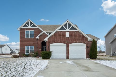 Photo of 6179 N Cedarwood Drive, McCordsville, IN 46055 (MLS # 22086005)