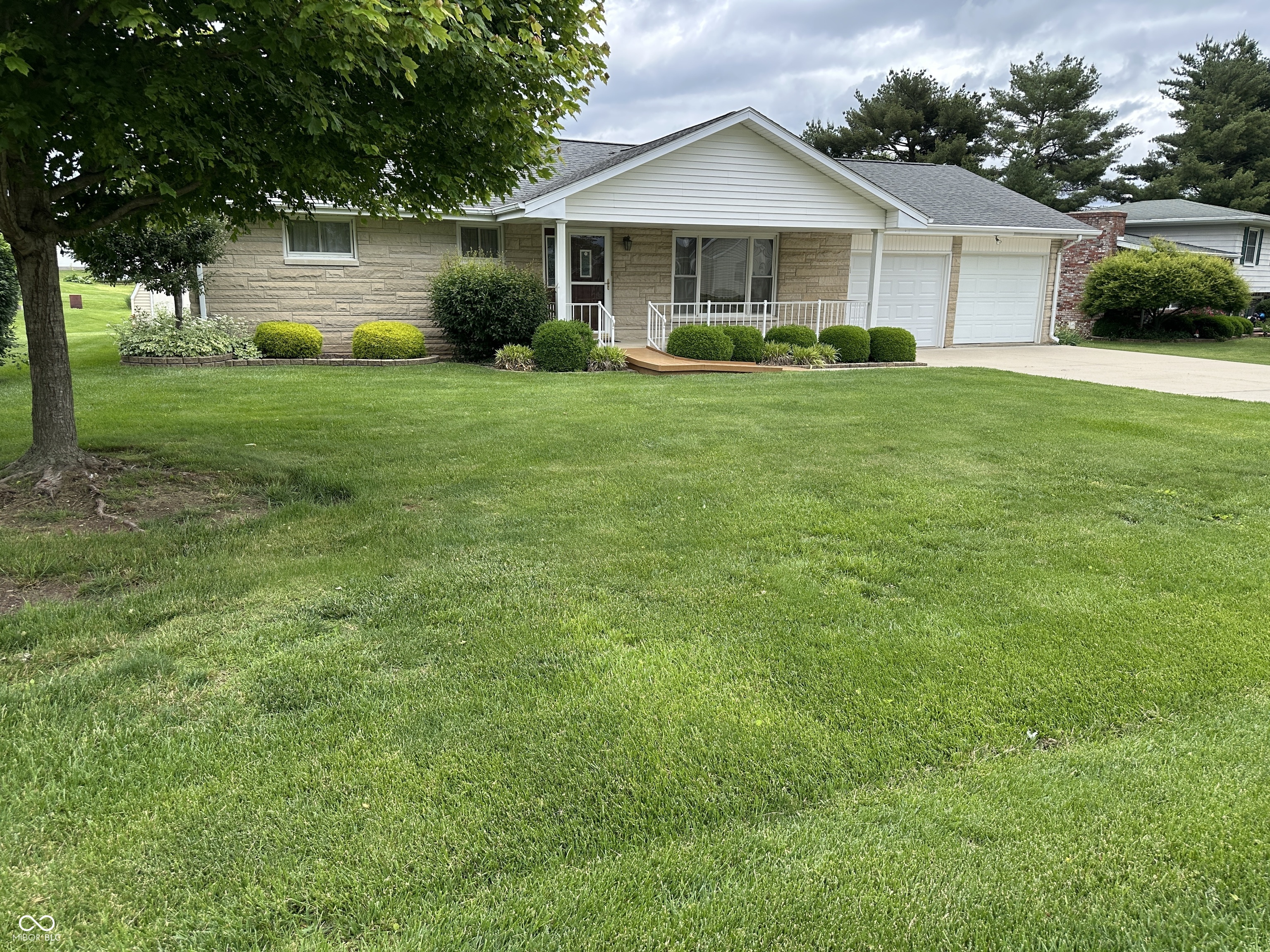 1862 N Old Orchard Drive