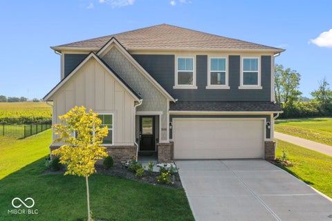 Photo of 2735 Linwood Avenue, Greenwood, IN 46143 (MLS # 22124357)