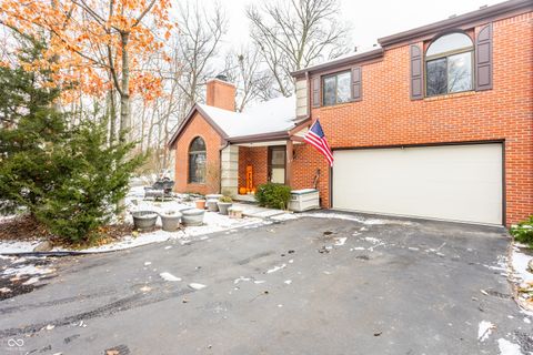 Photo of 9224 Golden Woods Drive, Indianapolis, IN 46268 (MLS # 22075511)