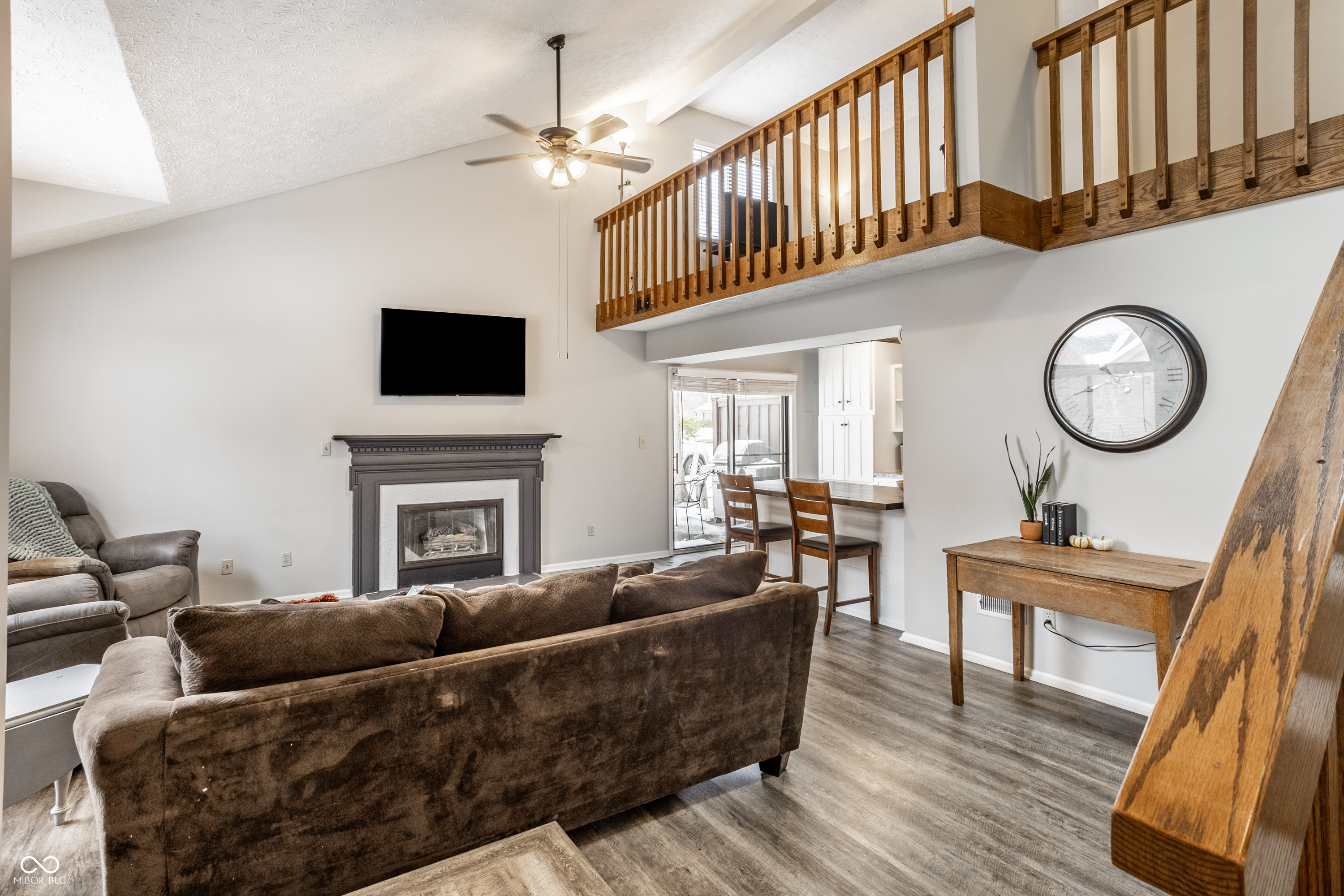 9224 Golden Woods Drive