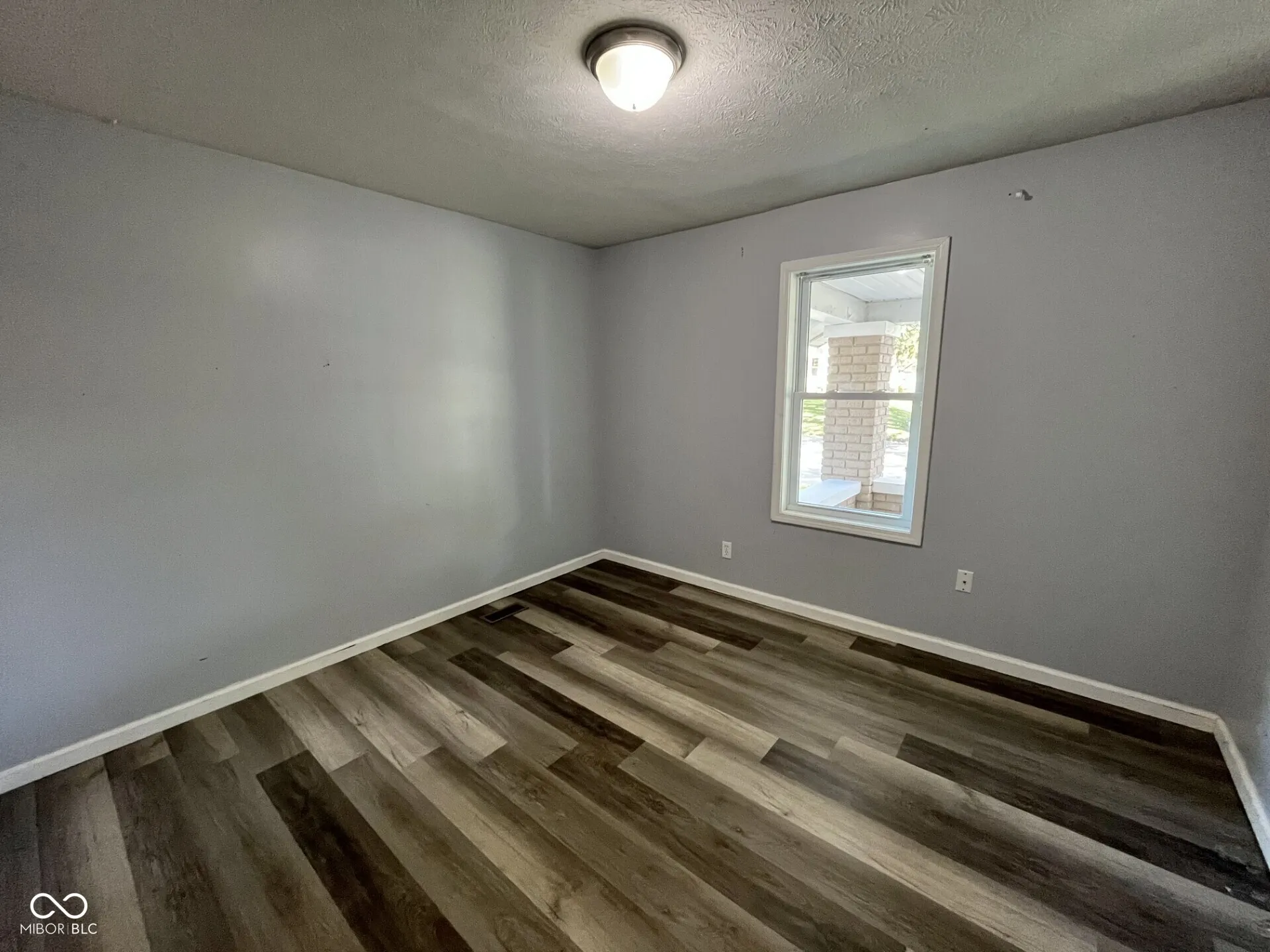 Seymour, Indiana 47274, United States, 3 Bedrooms Bedrooms, ,2 BathroomsBathrooms,Residential,Pending,230913