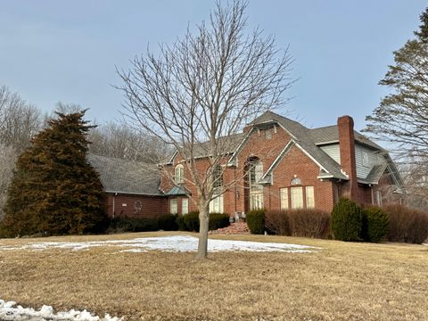 7038 W US 40 Coatesville IN 46121