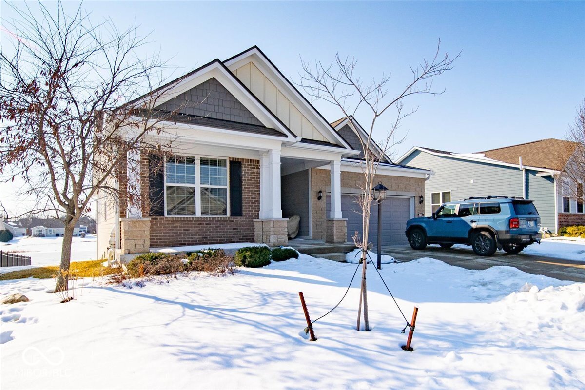 555 Harstad Boulevard