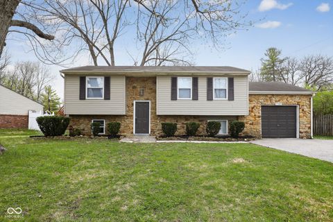 Photo of 11303 McDowell Drive, Indianapolis, IN 46229 (MLS # 22092370)