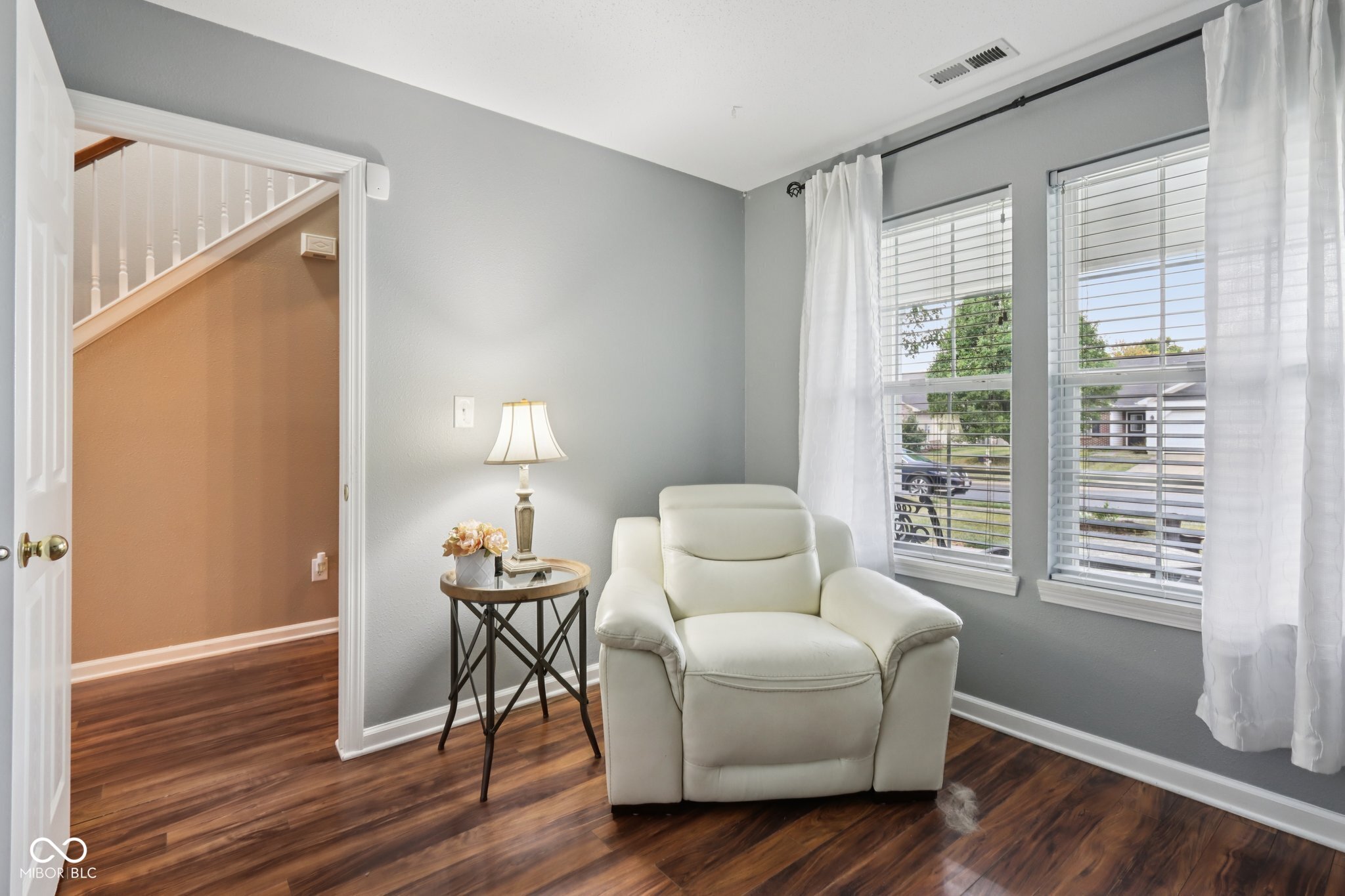 3743 Indigo Blue Boulevard