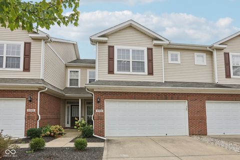 Photo of 5703 Polk Drive, Noblesville, IN 46062 (MLS # 22067465)