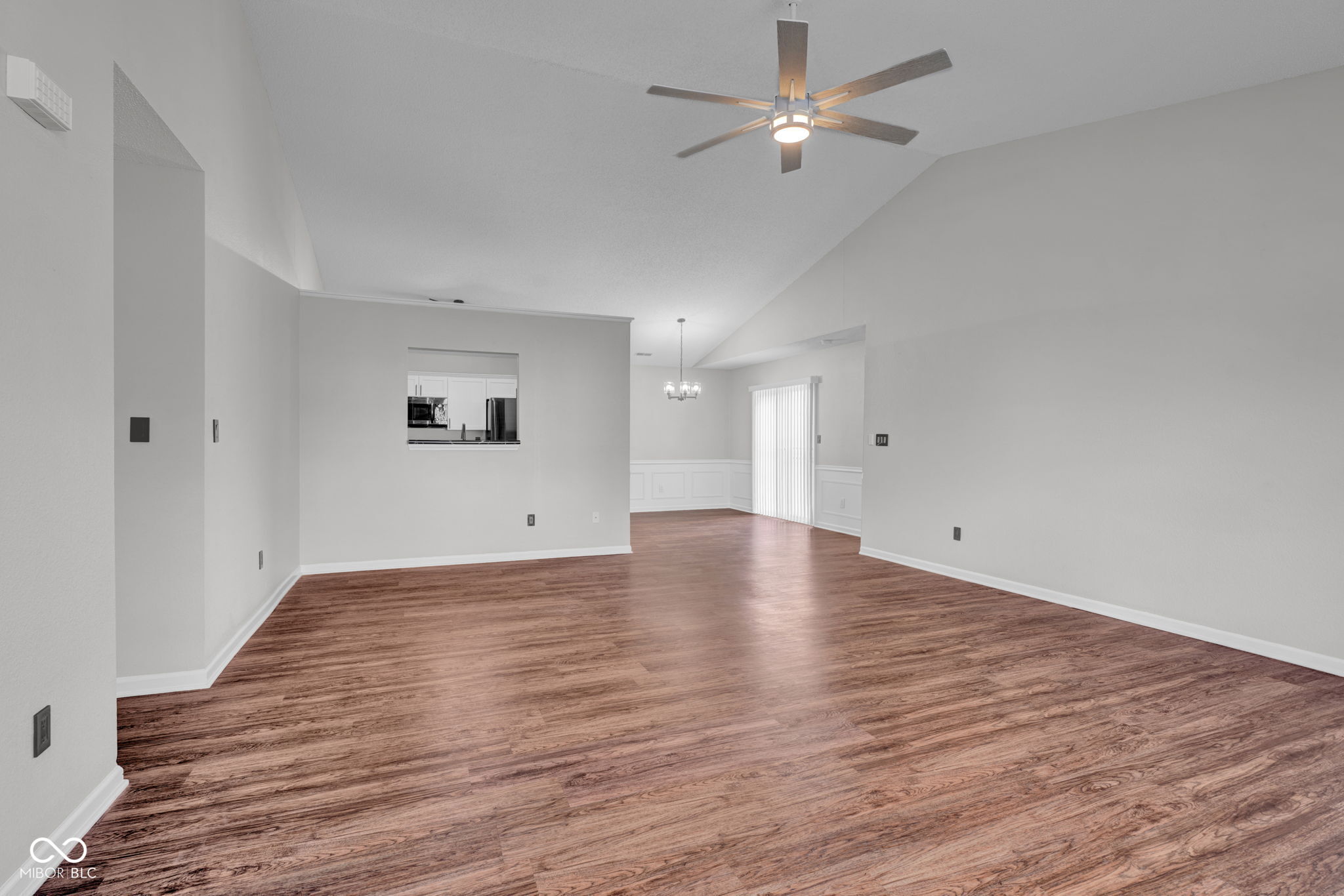 2330 Lakecrest Drive