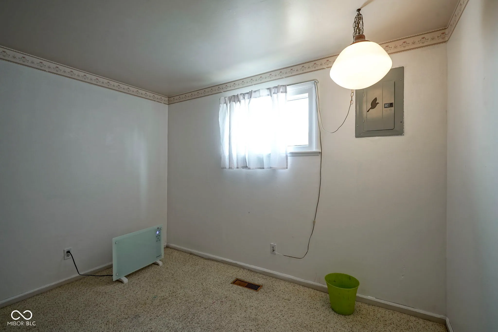 Sheridan, Indiana 46069, United States, 5 Bedrooms Bedrooms, ,1 BathroomBathrooms,Residential,Active,144751