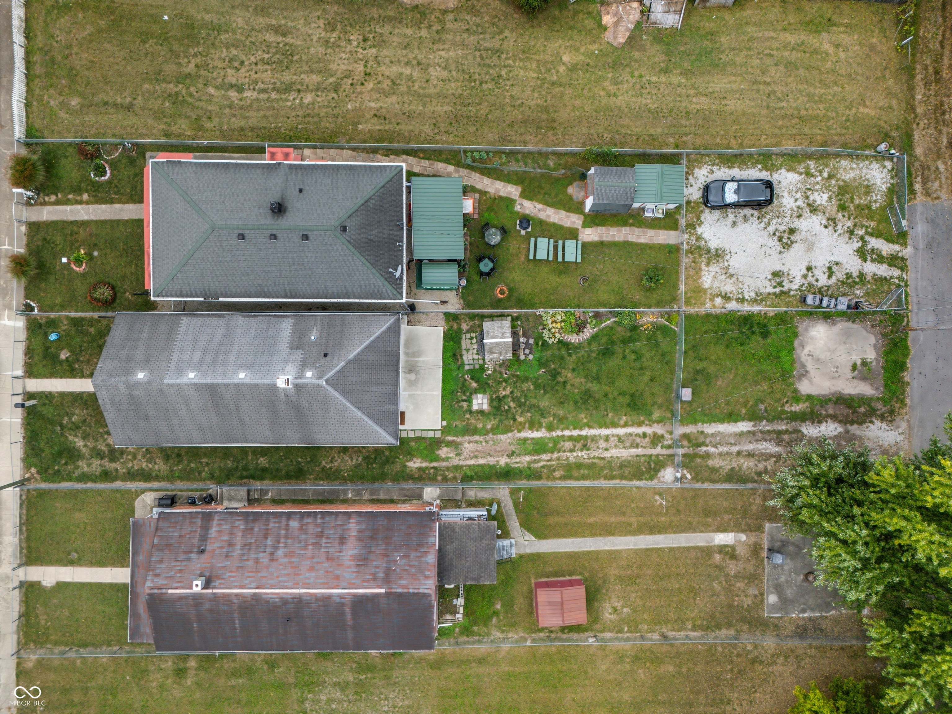 1450 W 33rd Street