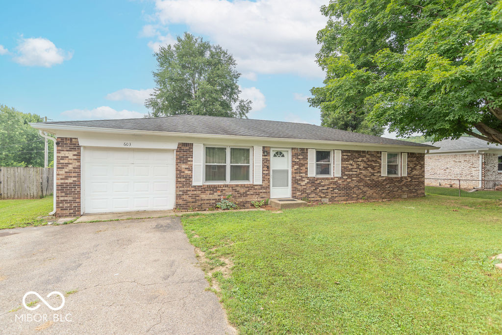 Photo 1 of 26 — 603 Meadows Drive, Mooresville, IN 46158