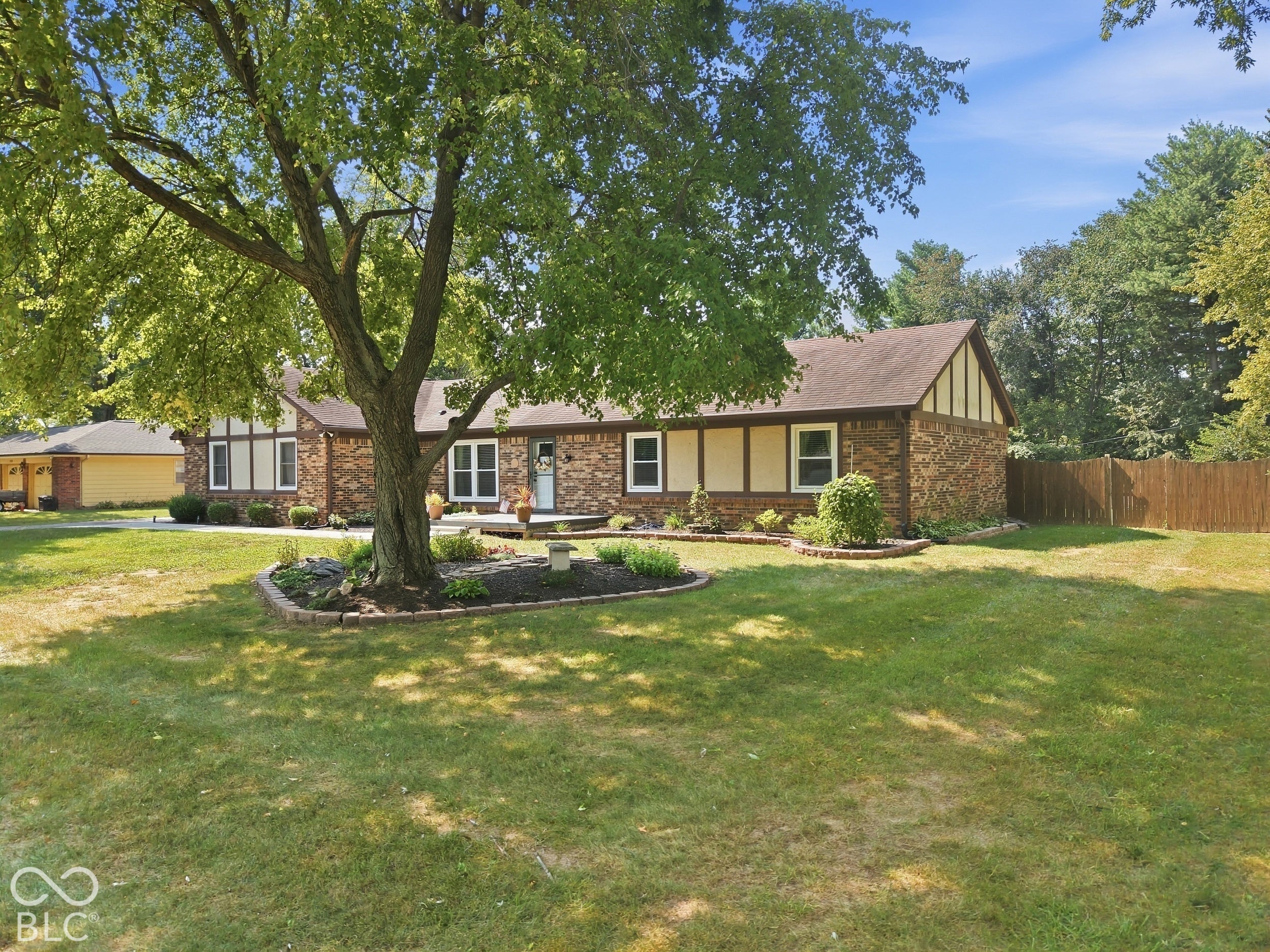 5976 Williams Drive