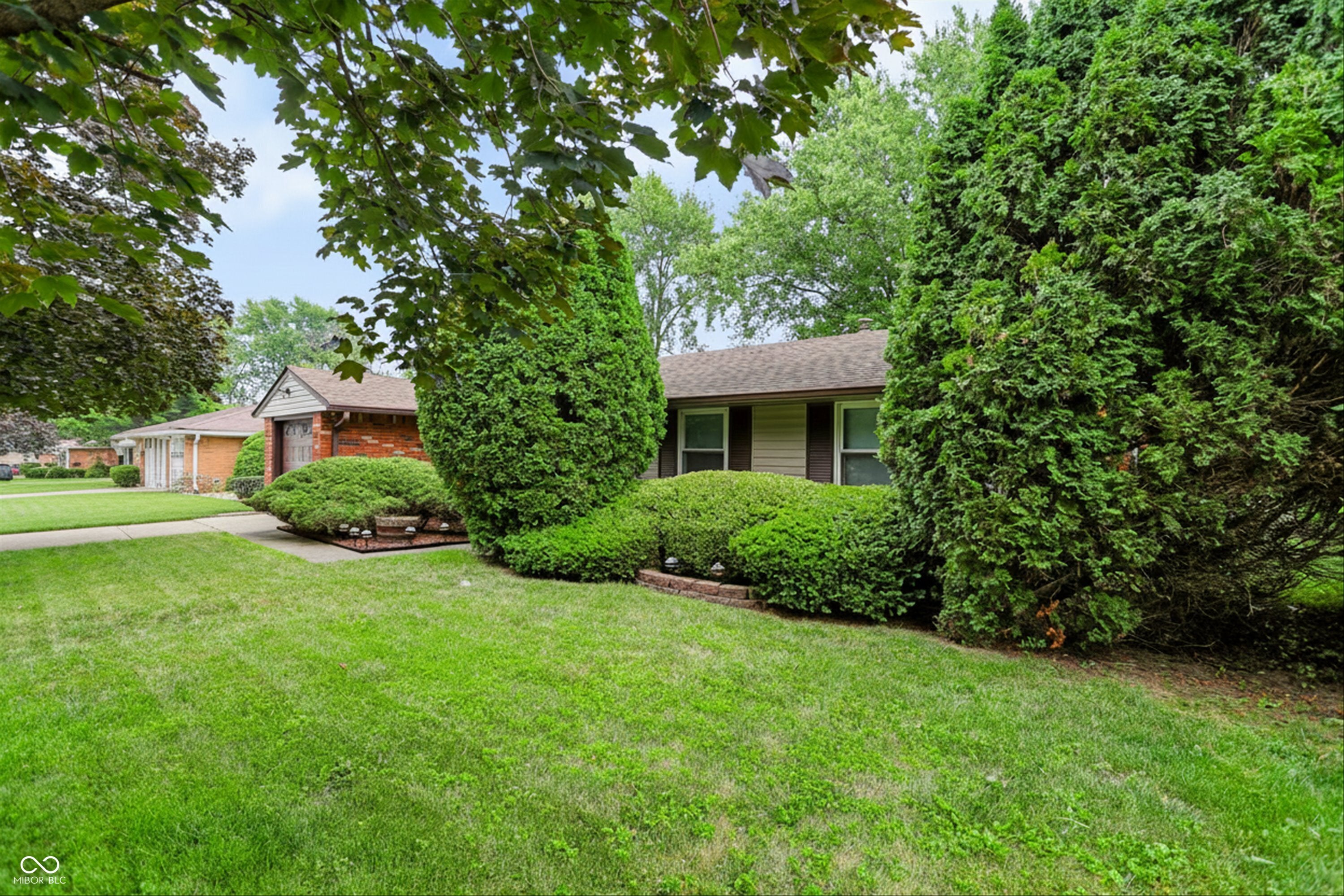 10301 Nassau Lane