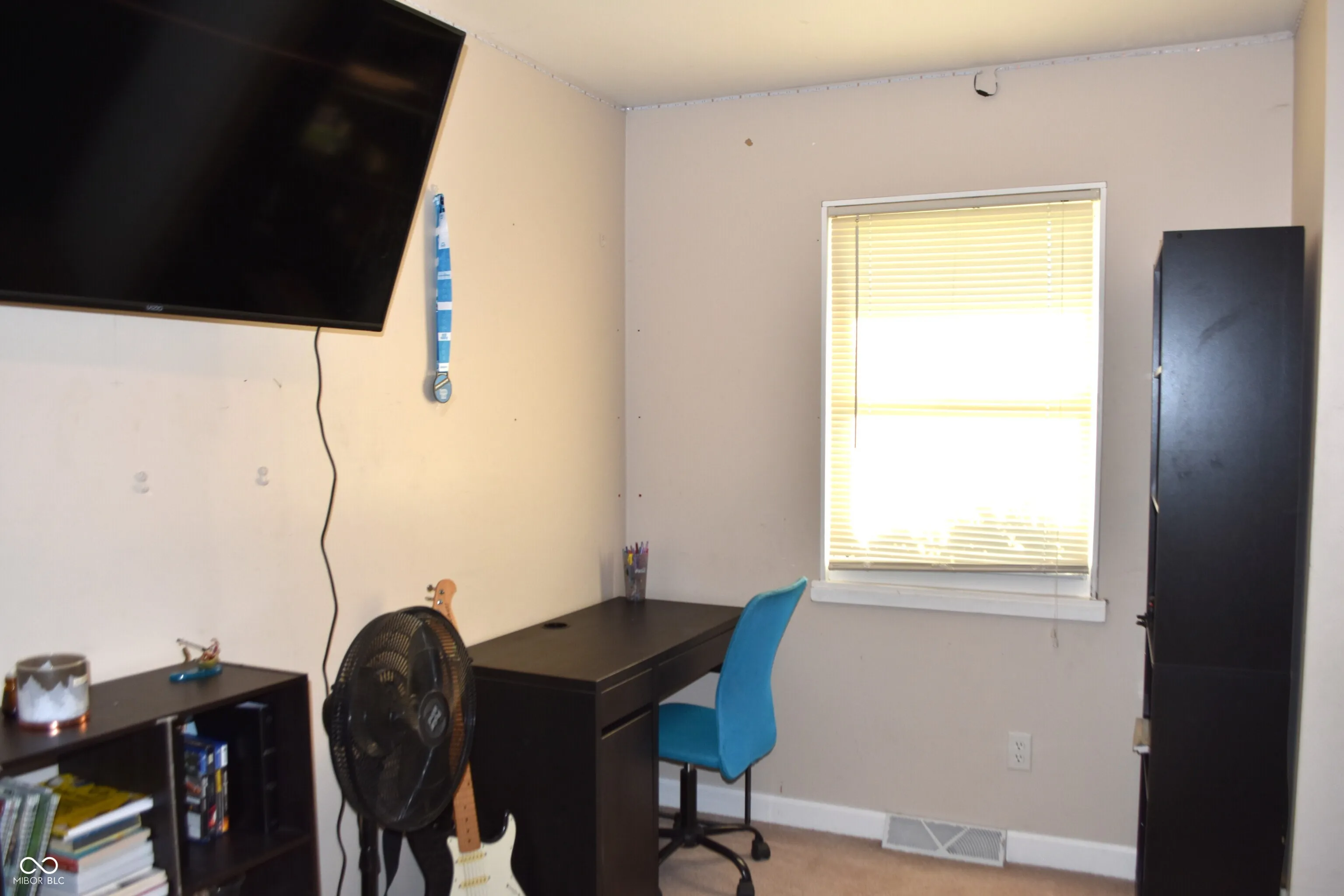 Greenwood, Indiana 46142, United States, 3 Bedrooms Bedrooms, ,2 BathroomsBathrooms,Residential,Pending,203253