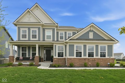 Photo of 19435 Ketterley Circle Cir, Westfield, IN 46074 (MLS # 22095118)