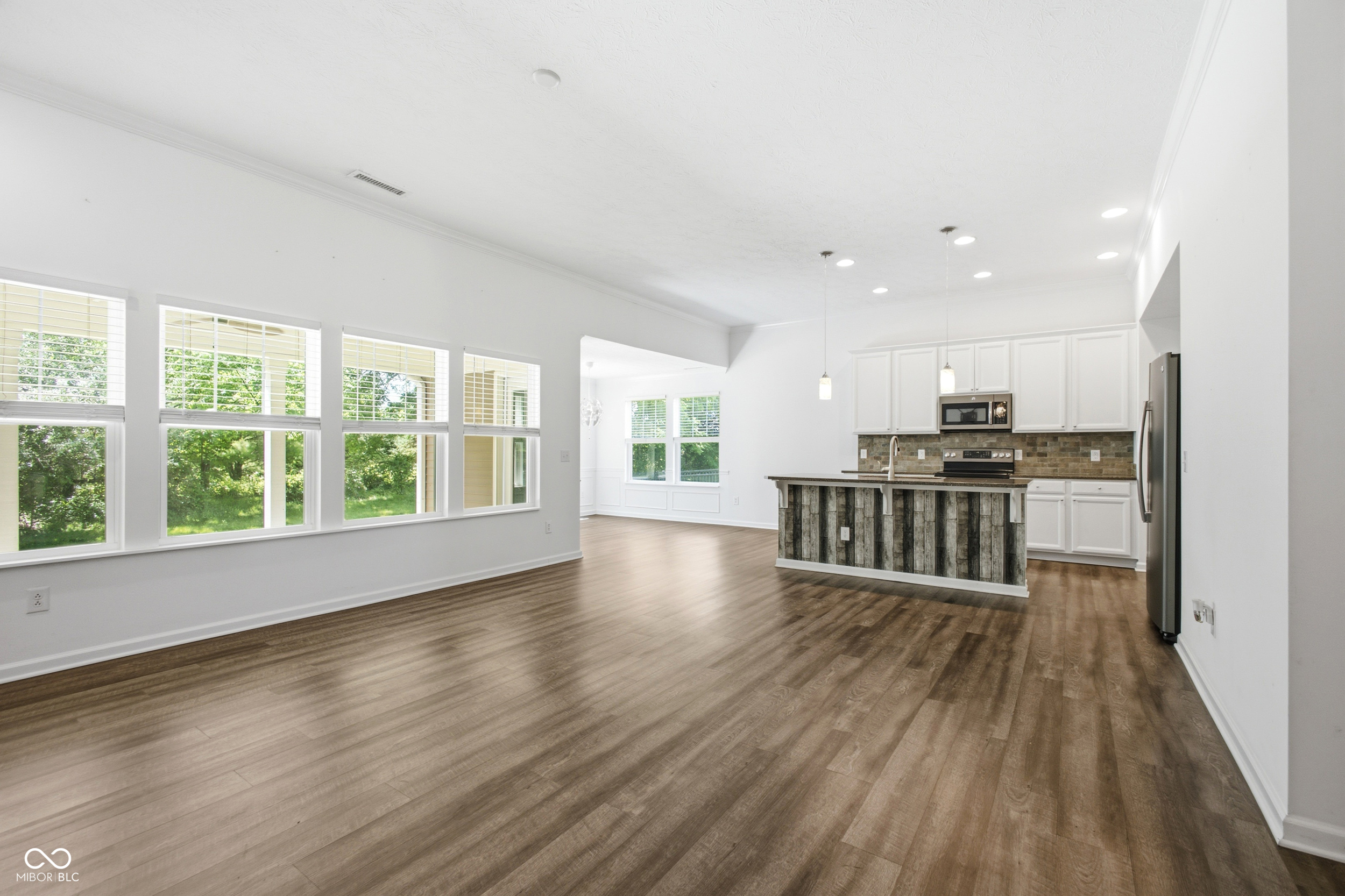 5551 W Turnbuckle Place