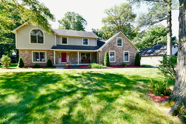 7061 W CARRIE DR, NEW PALESTINE, IN 46163 - Image 3192e002a2853b0ea99edf06c960f03f/1665166865