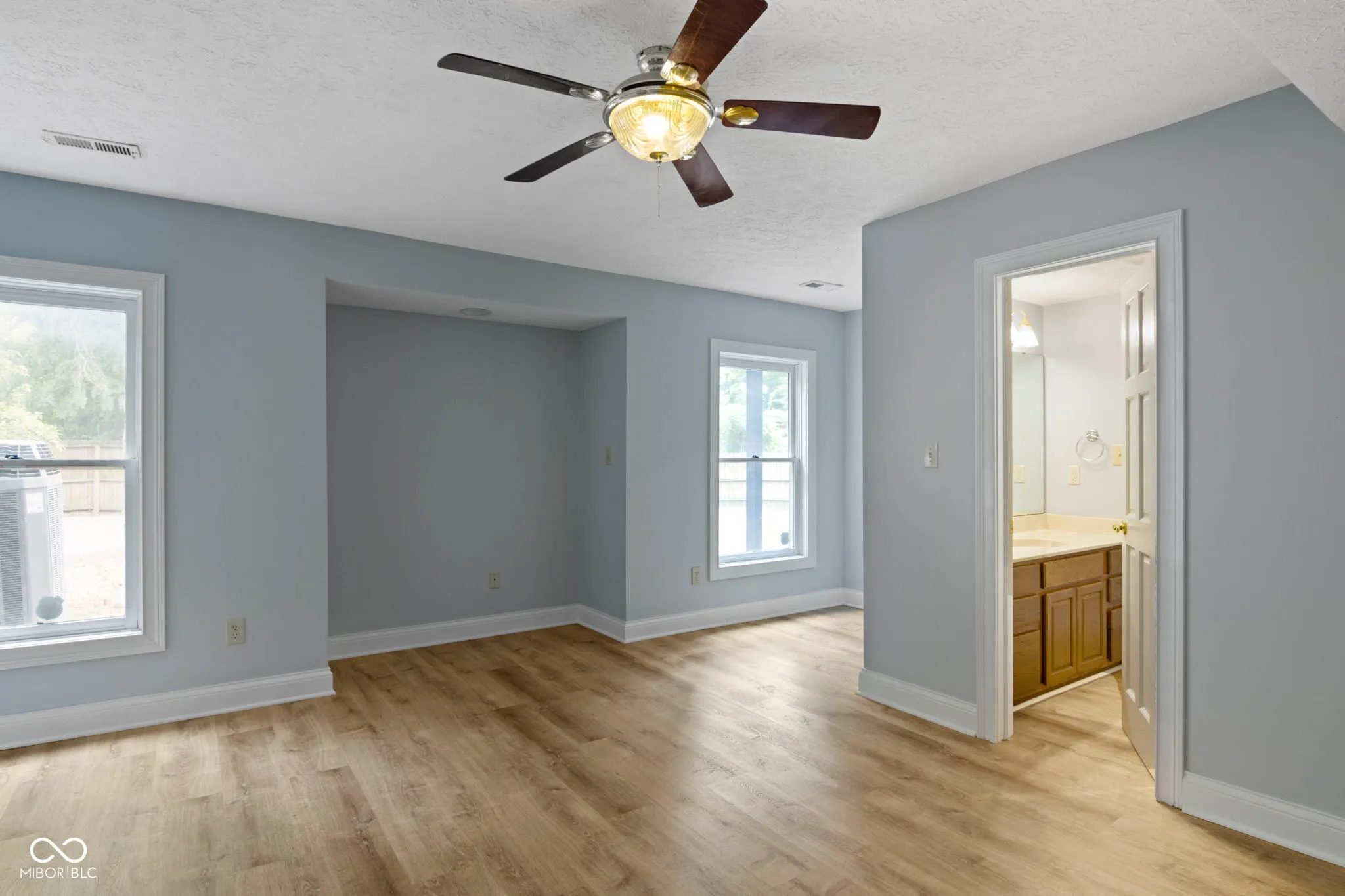 Fishers, Indiana 46037, United States, 6 Bedrooms Bedrooms, ,4 BathroomsBathrooms,Residential,Active,209203