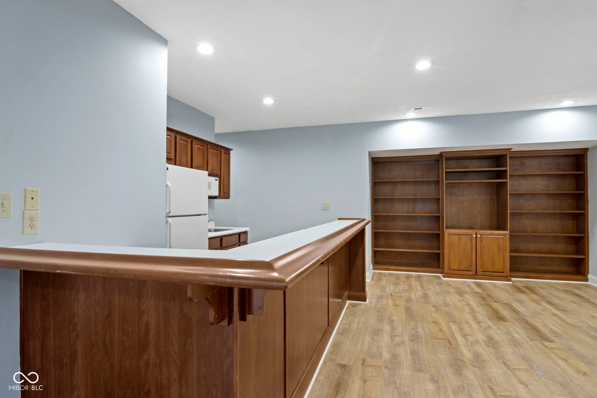 Fishers, Indiana 46037, United States, 6 Bedrooms Bedrooms, ,4 BathroomsBathrooms,Residential,Active,209203