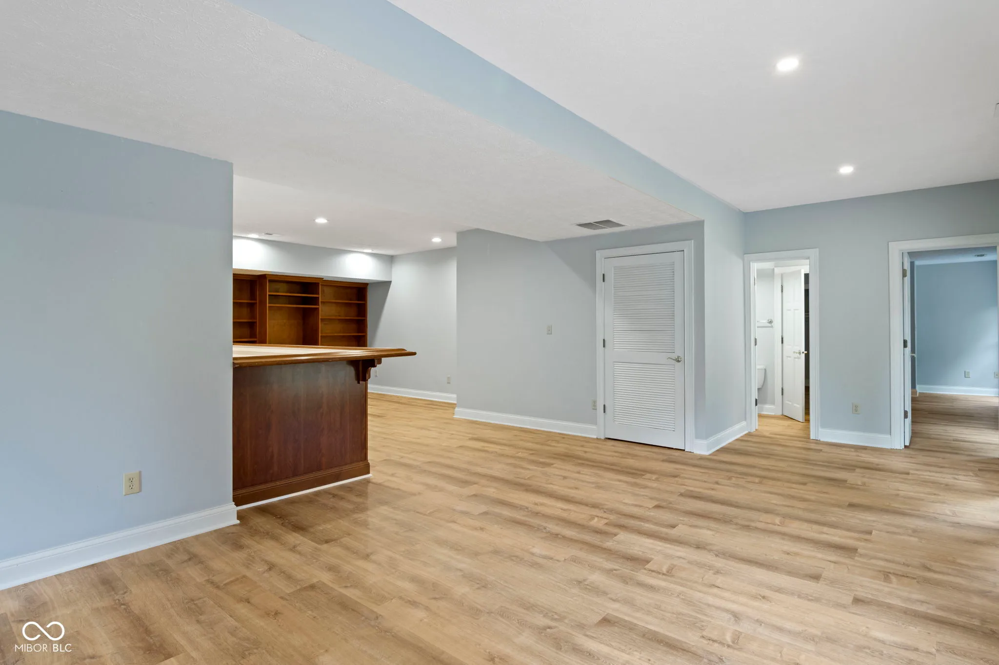 Fishers, Indiana 46037, United States, 6 Bedrooms Bedrooms, ,4 BathroomsBathrooms,Residential,Active,209203