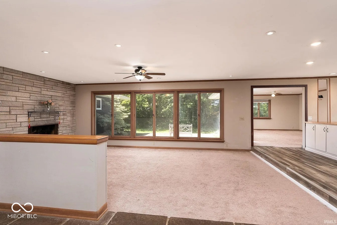 1837 Summit Drive