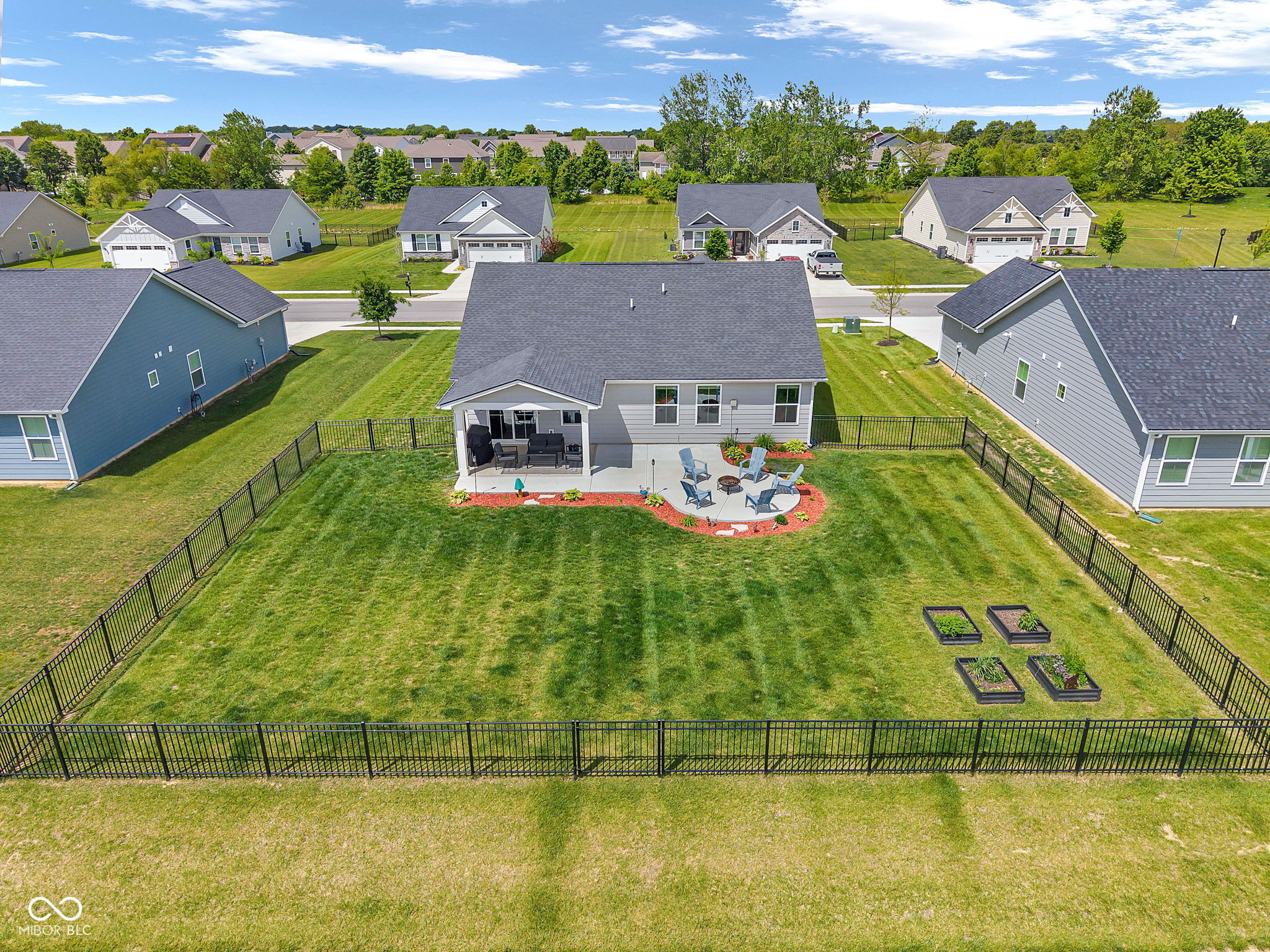 13865 N Avery Lane