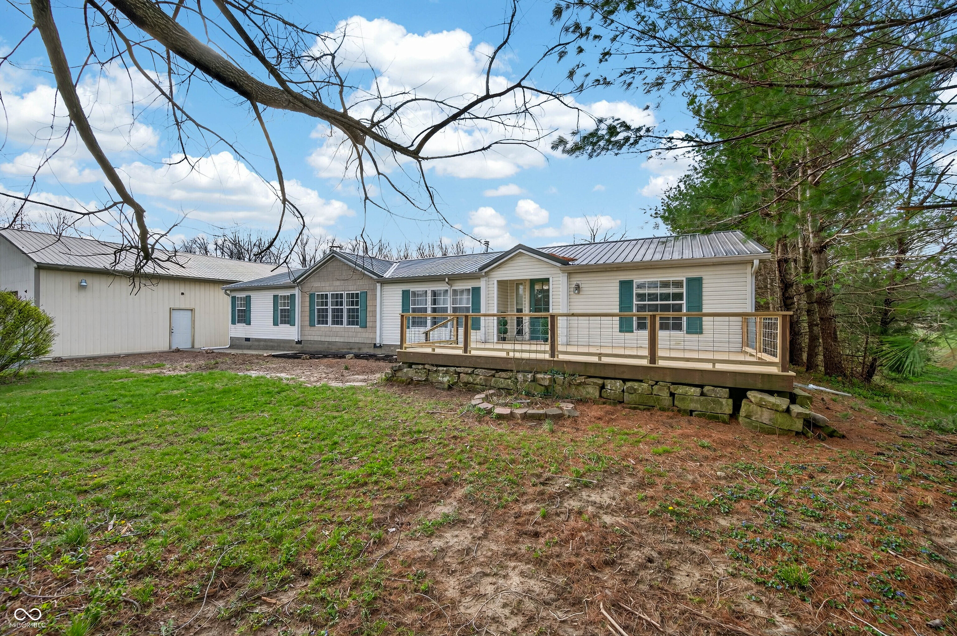 4255 State Road 135 S