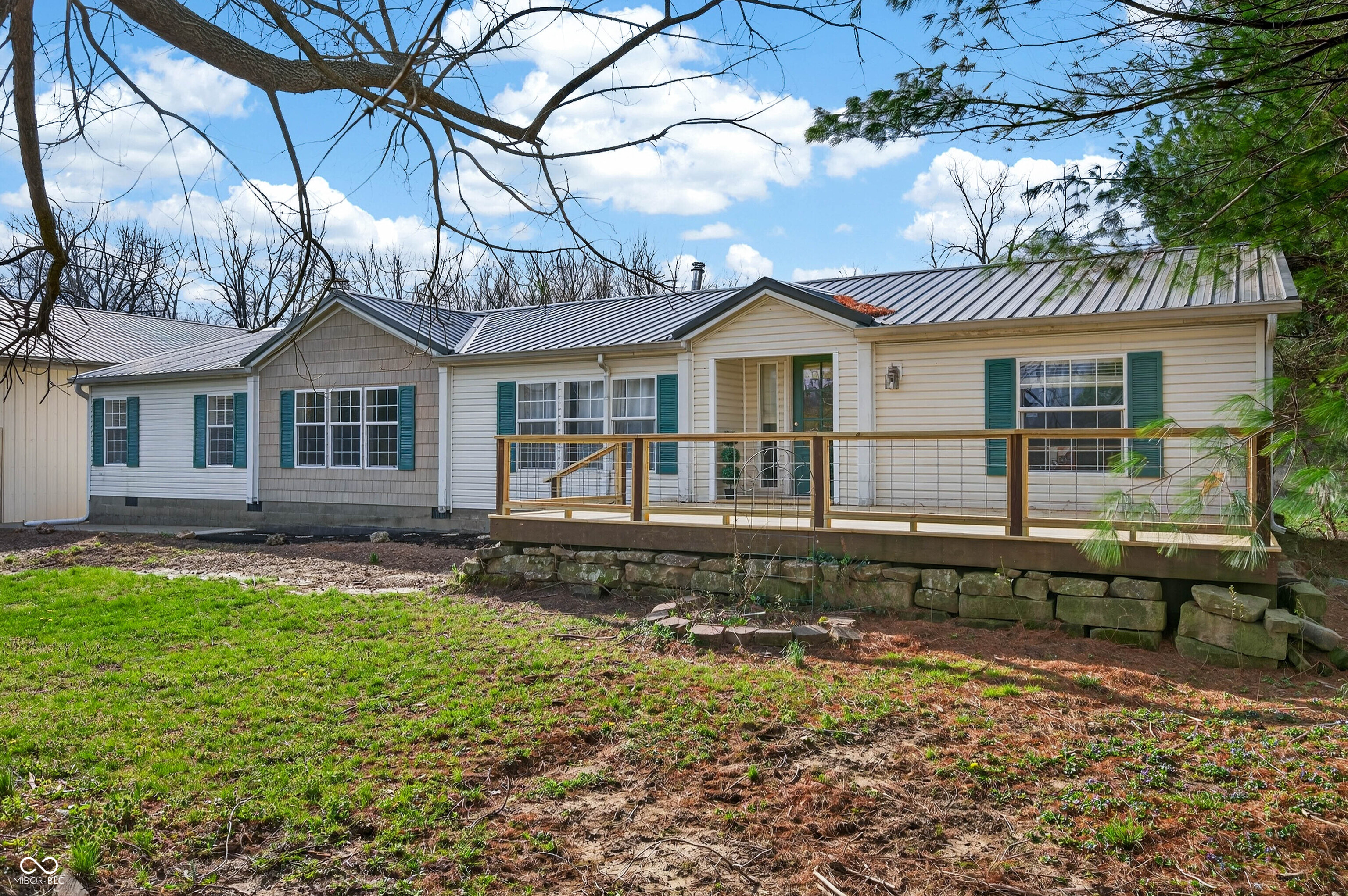 4255 State Road 135 S