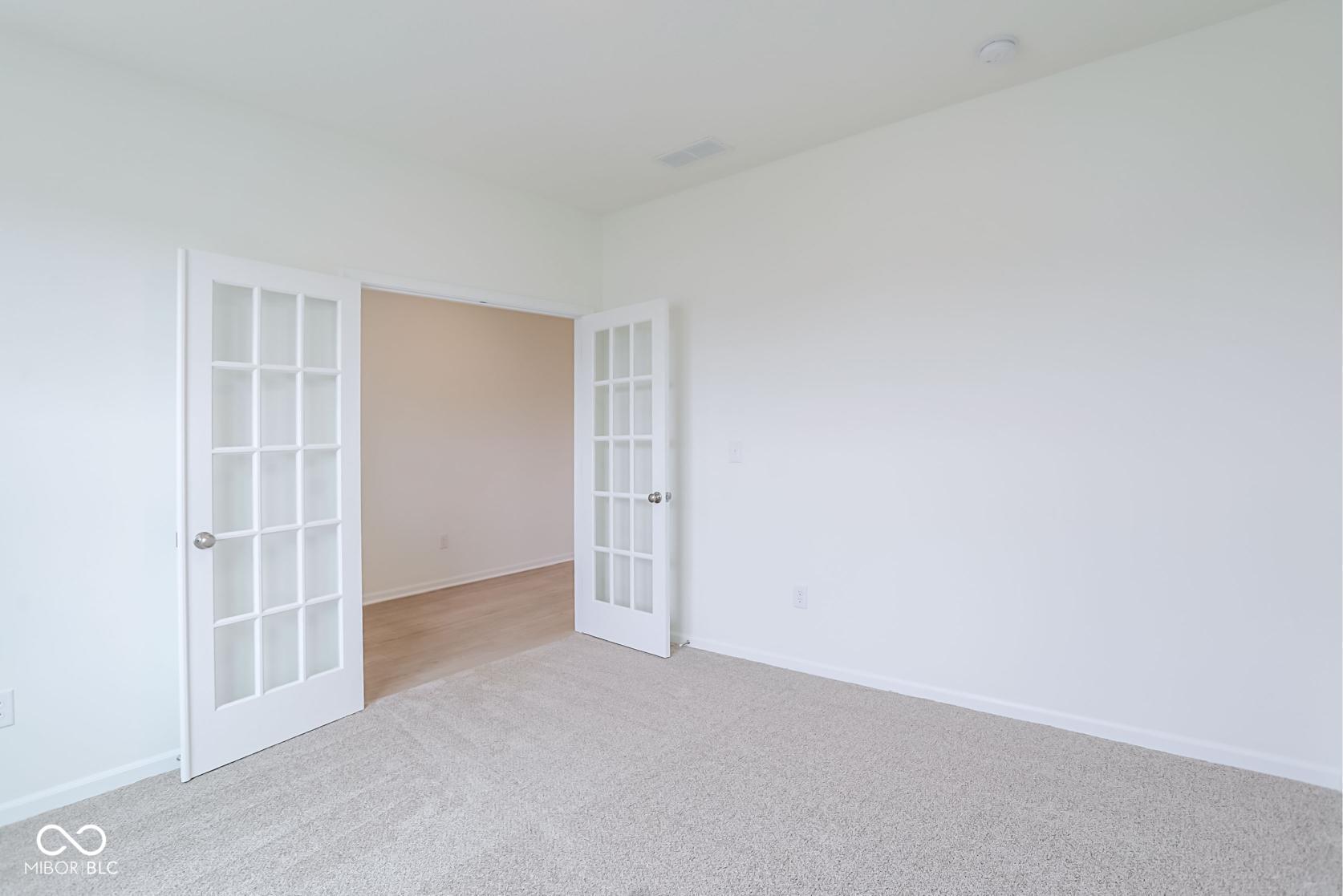 7215 Rose Hill Avenue