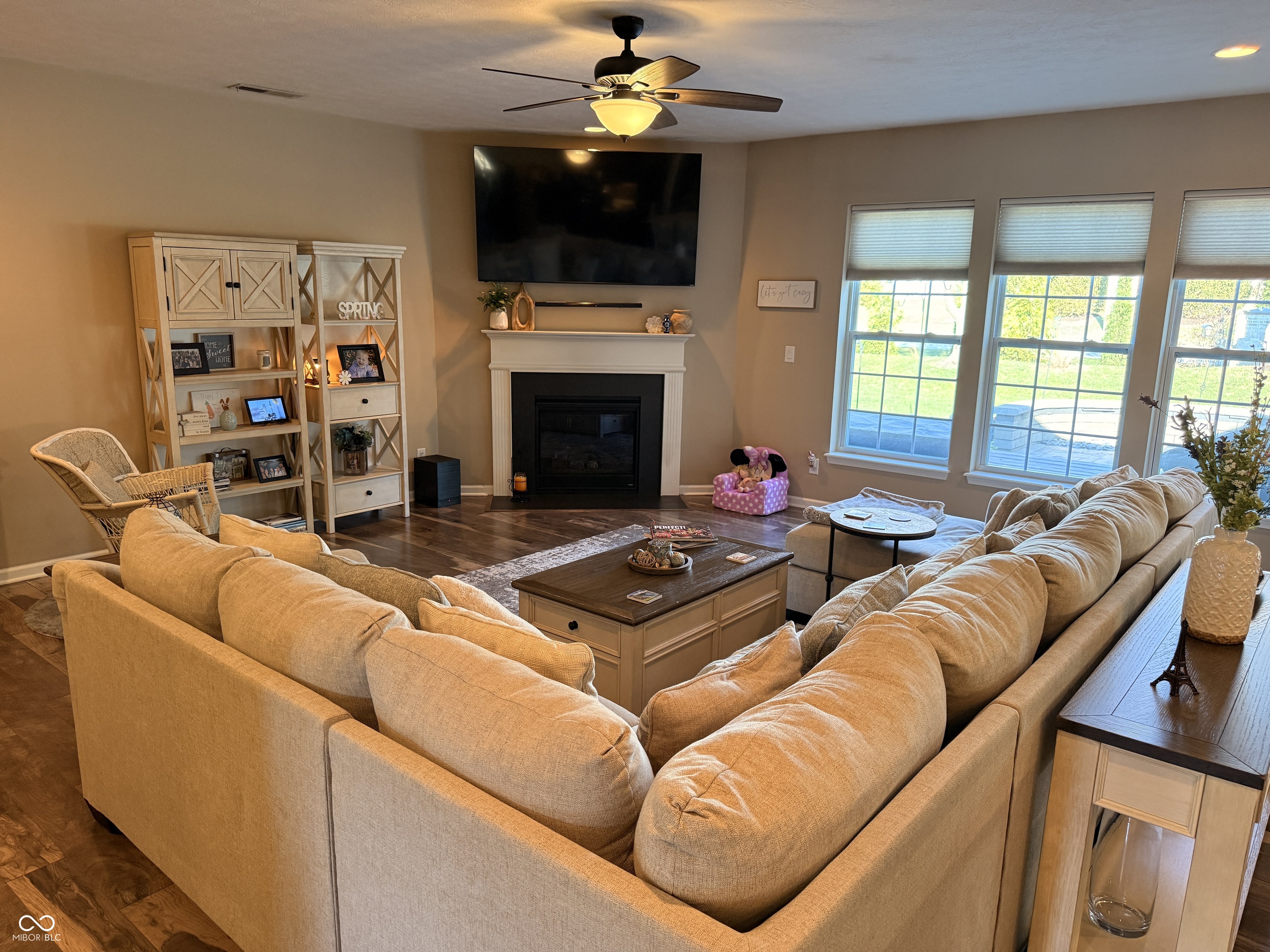 299 Entrance Hall View