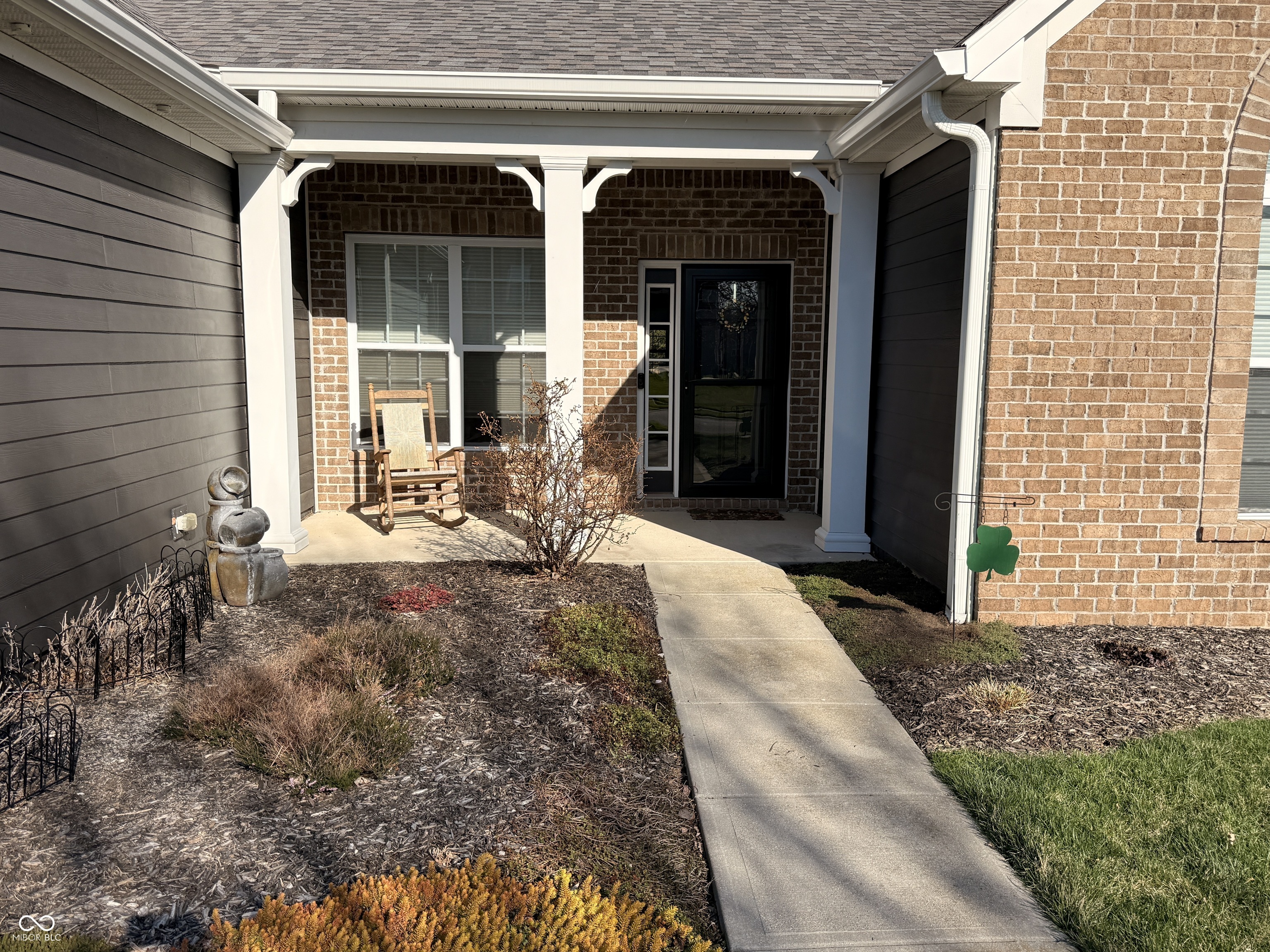 299 Entrance Hall View