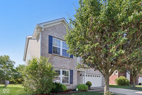 5827 W Deerview McCordsville IN 46055