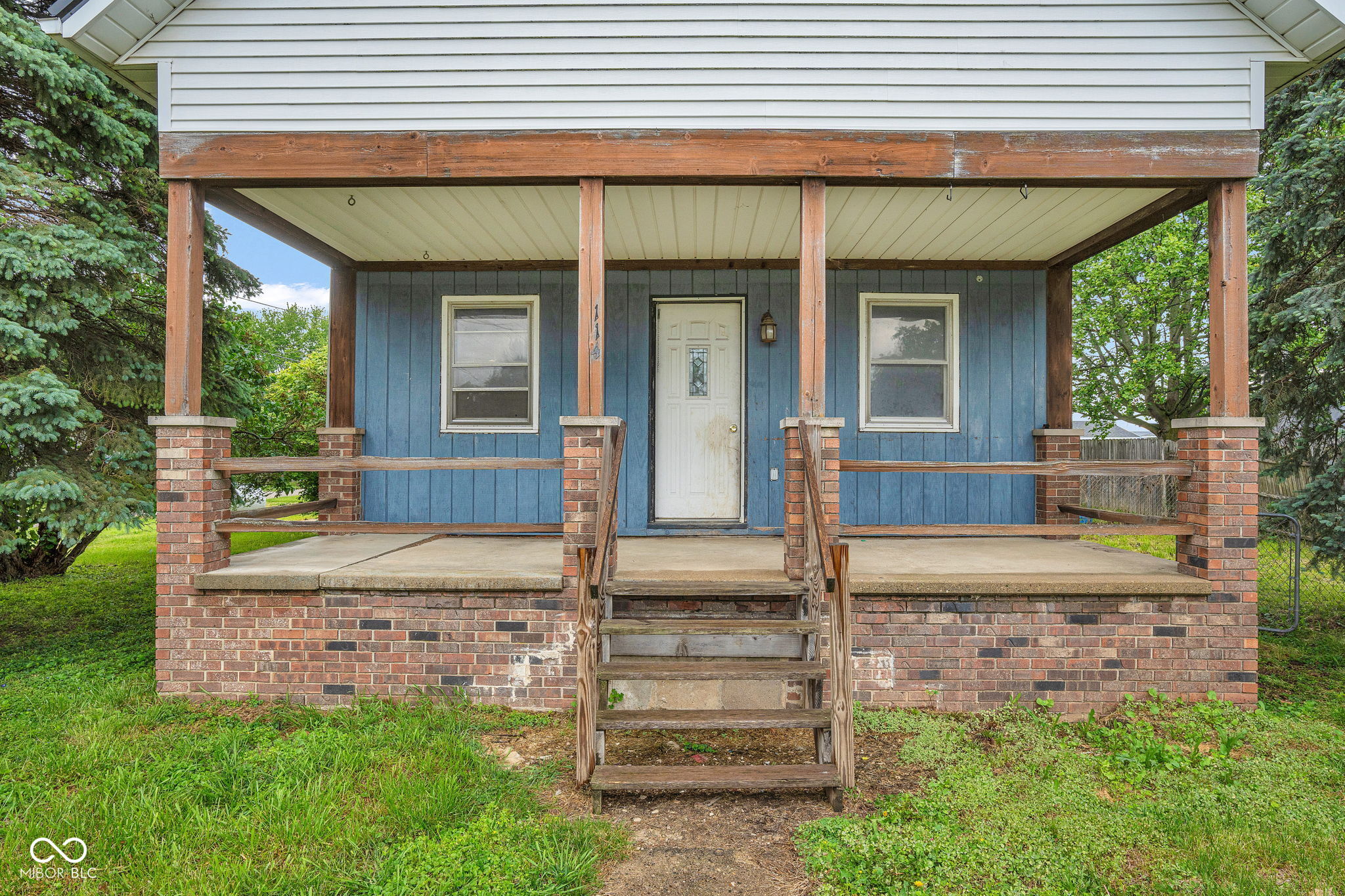 114 W Washington Street