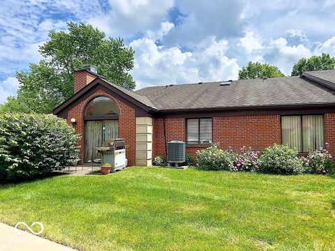 9222 Golden Oaks W Indianapolis IN 46260
