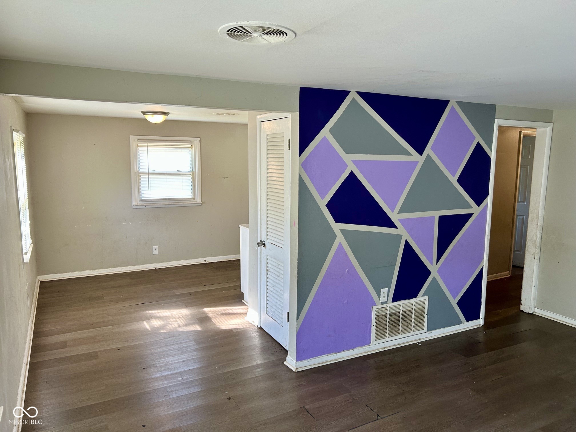 3904 N Graham Avenue