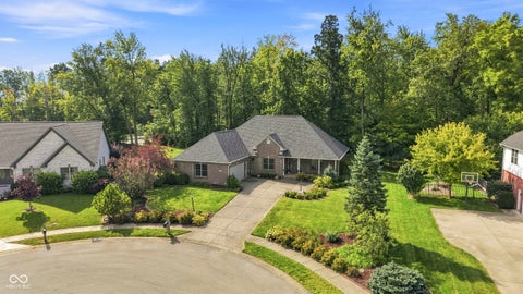 Photo of 313 Mallard Court, Carmel, IN 46032 (MLS # 22123621)