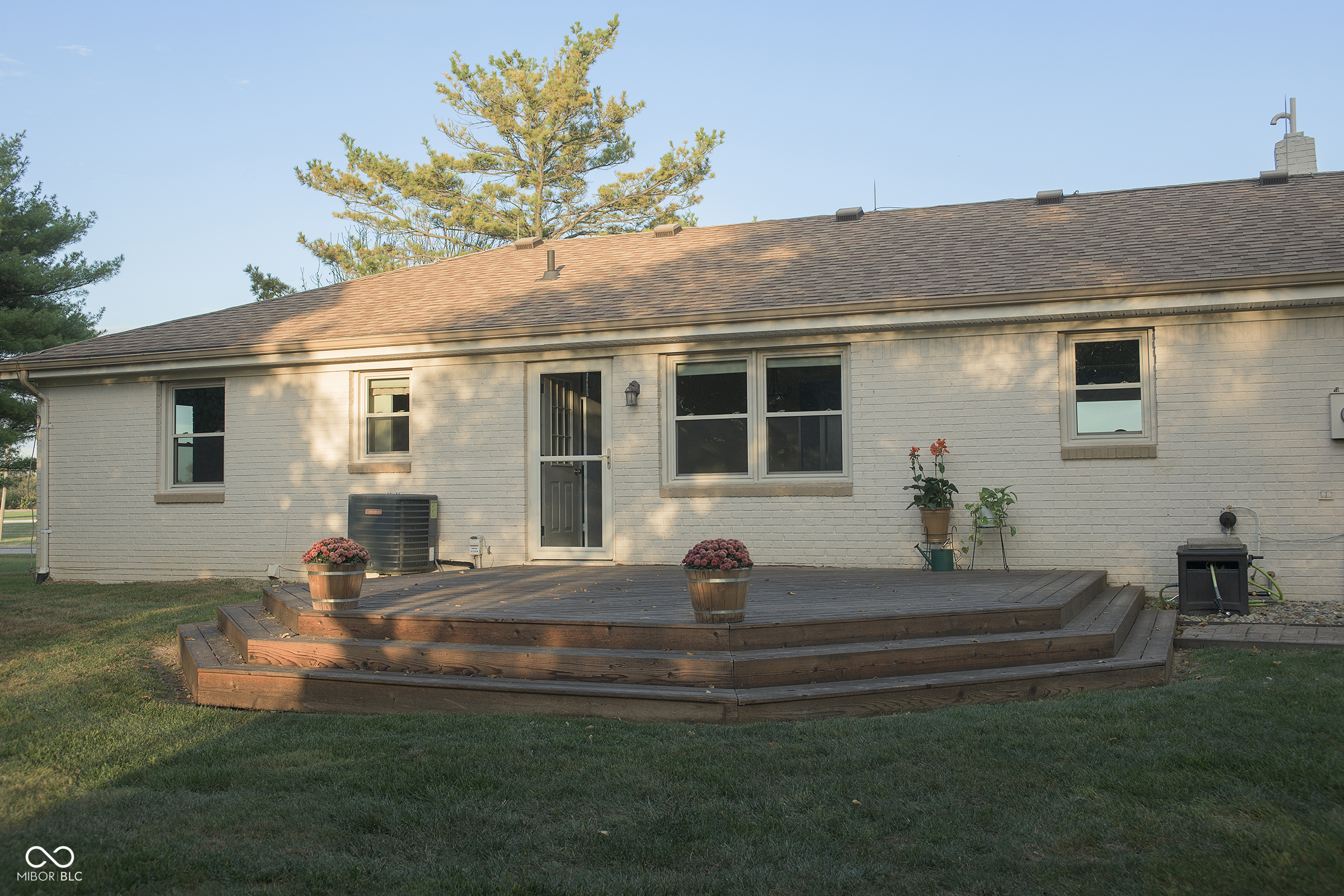 440 S ST RD 75 Road S