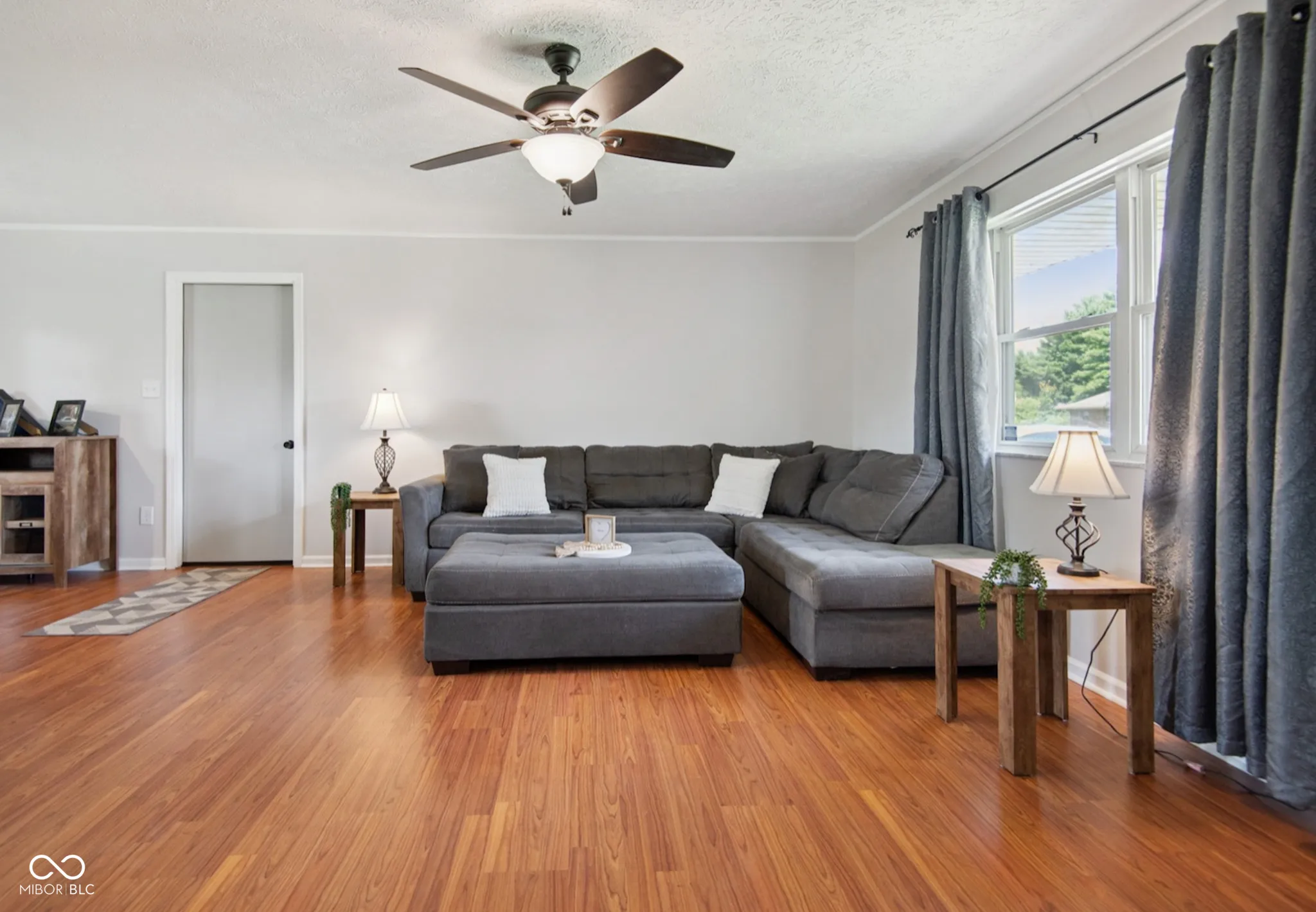 Franklin, Indiana 46131, United States, 3 Bedrooms Bedrooms, ,2 BathroomsBathrooms,Residential,Pending,172514