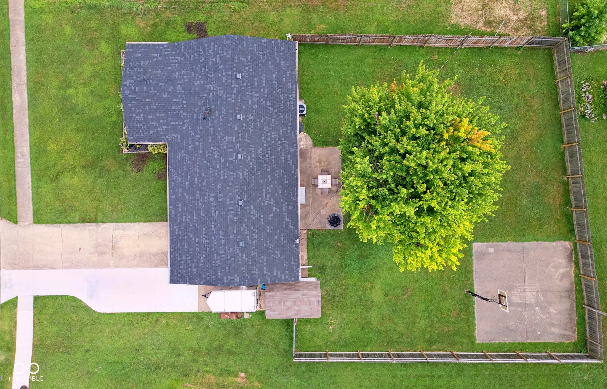 Franklin, Indiana 46131, United States, 3 Bedrooms Bedrooms, ,2 BathroomsBathrooms,Residential,Pending,172514